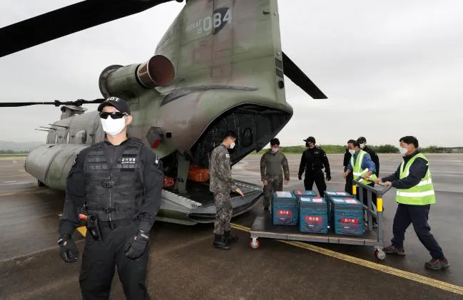 CH-47 치누크 외관